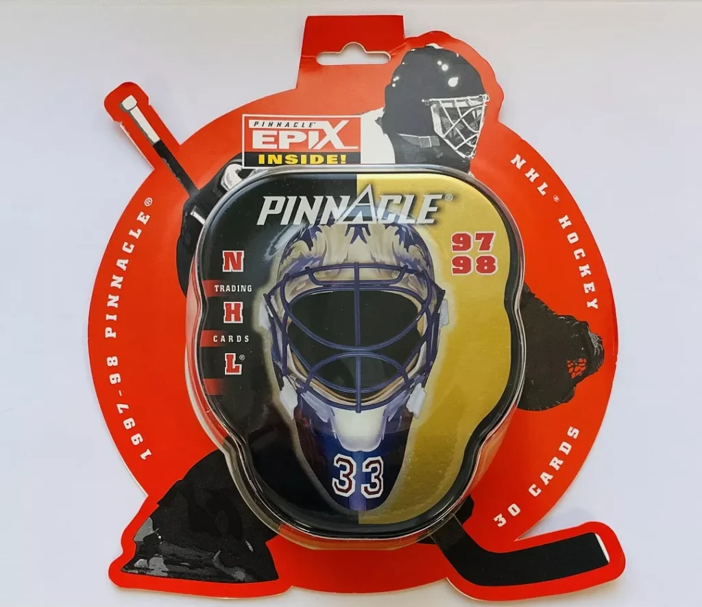 1997/98 Pinnacle tin box – Roy
