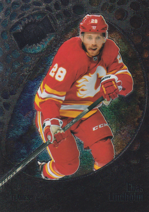 2022/23 Metal Universe – Elias Lindholm Calgary Flames 18